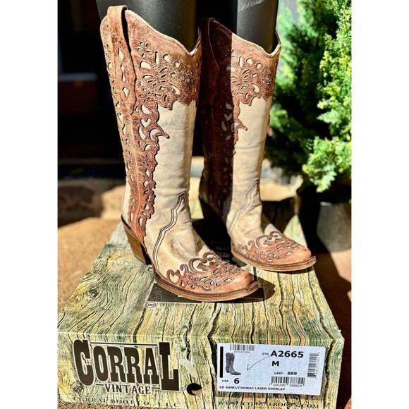 Corral Boots Cognac Lace Leather Wide Calve - Picture 1 of 7